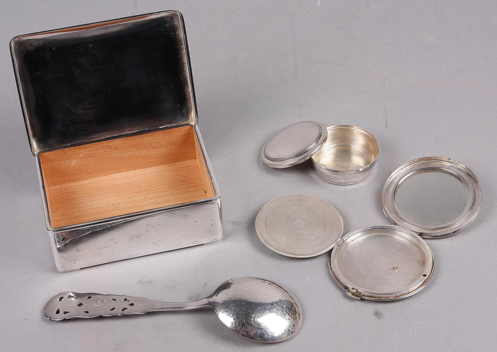 PARTI SILVER, 20 delar, bla Sverige och Norge. 1900-tal.