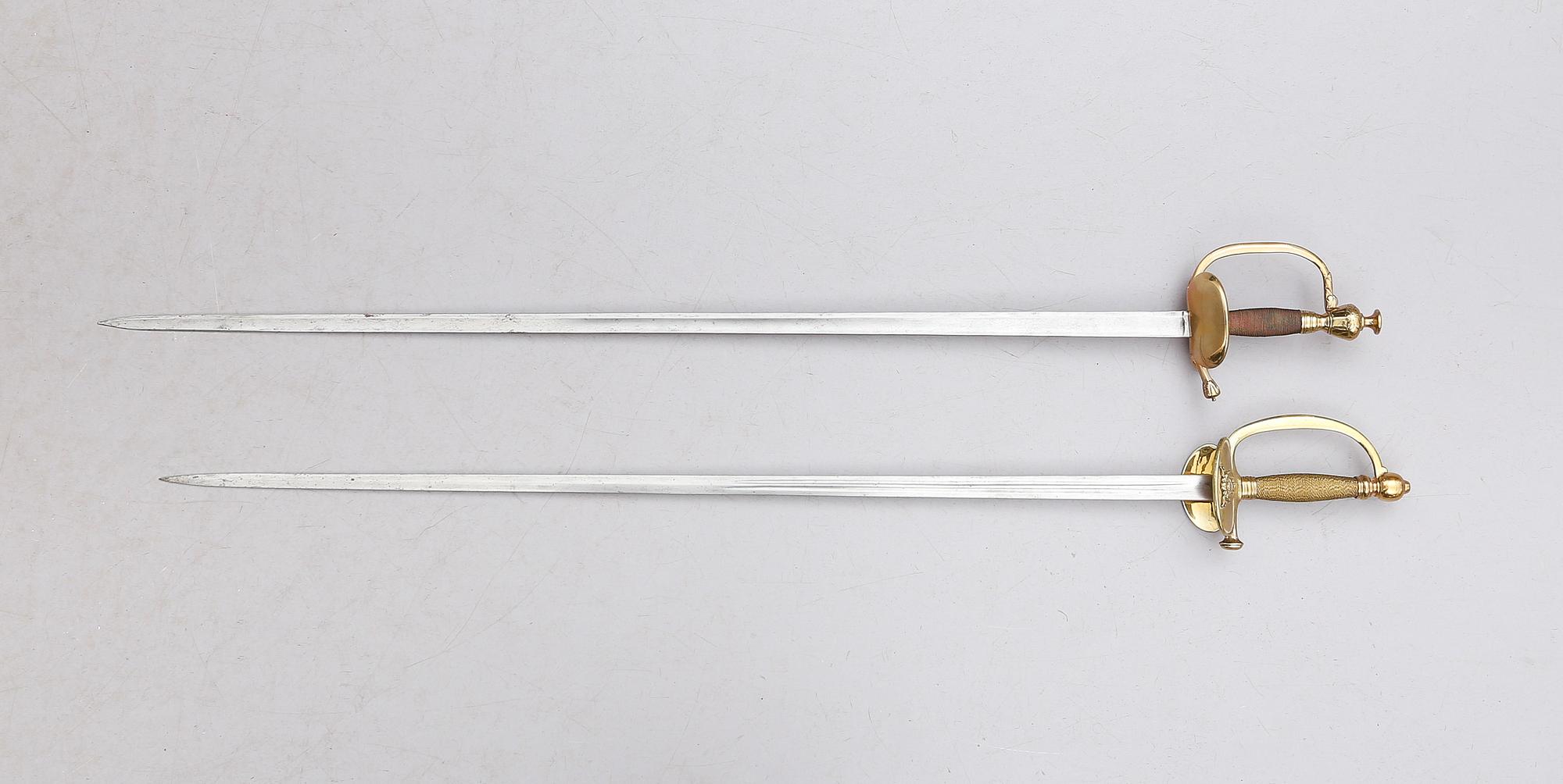 VÄRJOR, 2 st, bl a E Bidal, sannolikt Frankrike, en märkt E Bidal, 1800-/1900-tal.