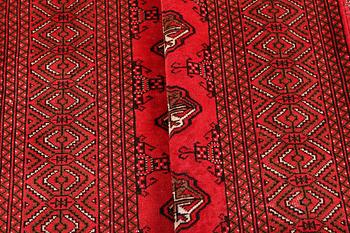 Matta, persisk, ca 290 x 206 cm.
