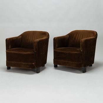 A pair of 1930's 'Continent' nr 217 armchairs for Asko.