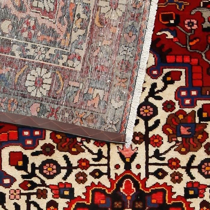 MATTA, Bachtiari, ca 330 x 215 cm.