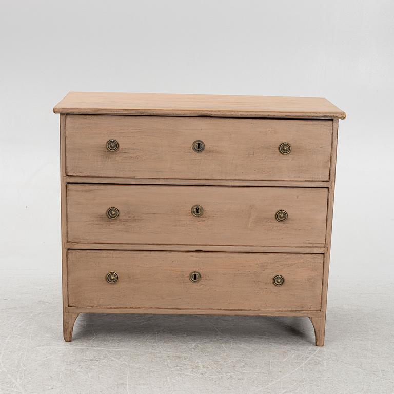 A chest of drawers, first half of the 19th Century.