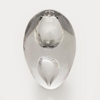 Timo Sarpaneva, a 'Teardrop' glass sculpture, model 3575, signed Timo Sarpaneva Iittala.