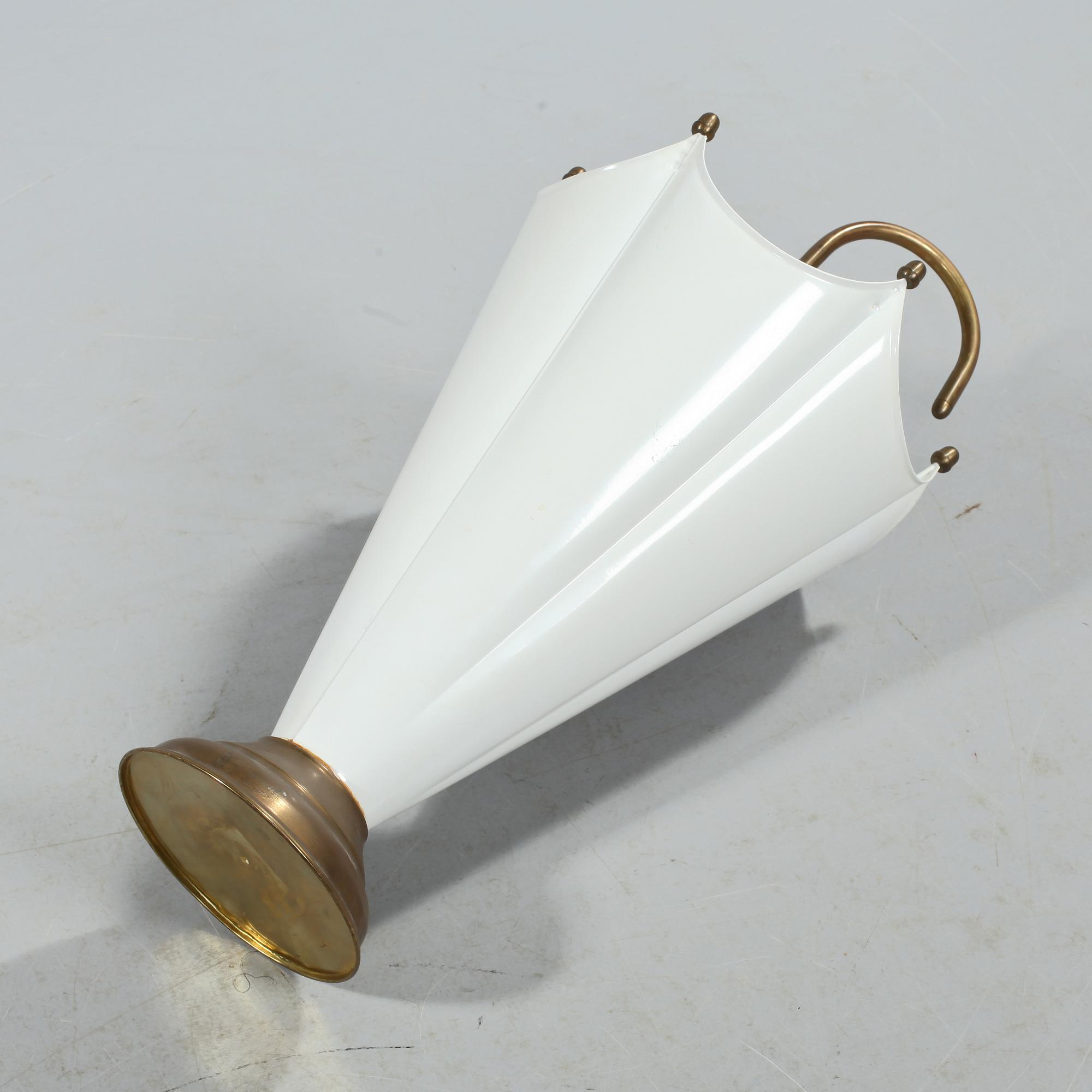 PARAPLYSTÄLL, 1900-talets andra hälft.