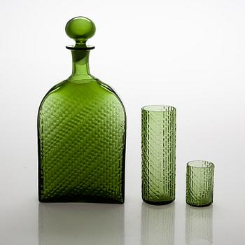 Nanny Still, A 15-piece "Flindari" glassware set, Riihimäen lasi 1964-1968.