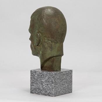 Emil Cedercreutz, Gunnar Höckertin rintakuva.