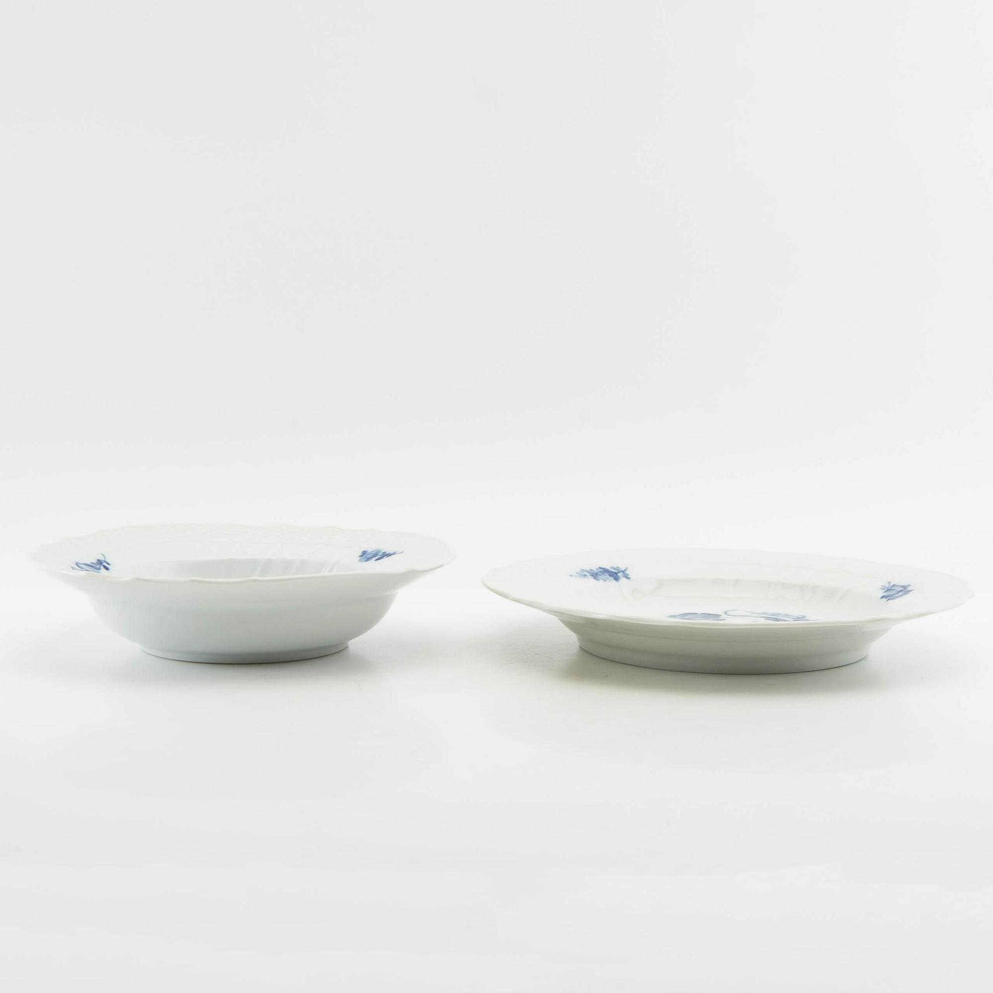 Servis  "Blå Blomst" ca 59 dlr Royal Copenhagen Danmark porslin.