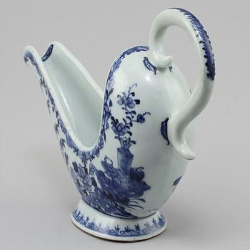 SÅSSNIPA, porslin, Kina, 1700-tal.