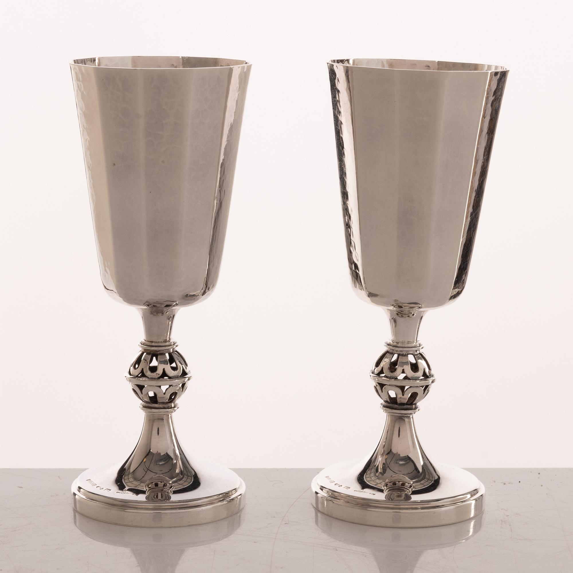 Eric Löfman, A set of twelve silver vodka glasses, KG Markströms, Uppsala 1972.