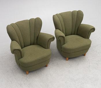 Armchairs, a pair, Swedish modern, first half of the 20th century.