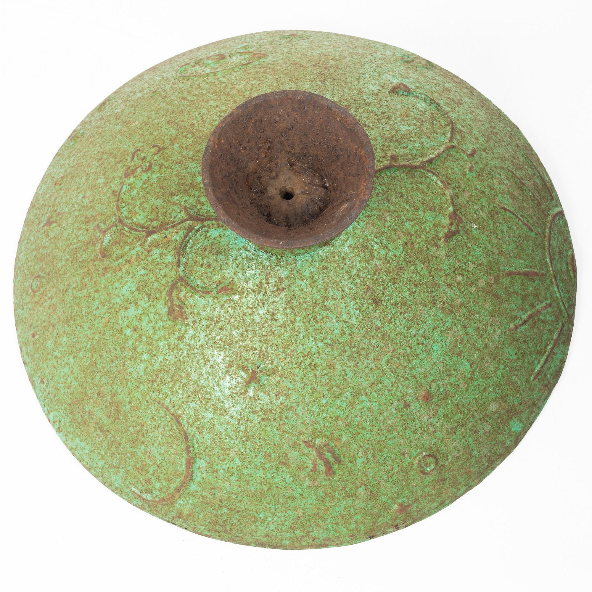 Olof Hult, A garden urn, “Mikrokosmos”, Näfveqvarns bruk.