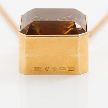 Kristian Nilsson, hänge 18K guld med en fasettslipad citrin, ametist pch peridot. Stockholm, 1986.