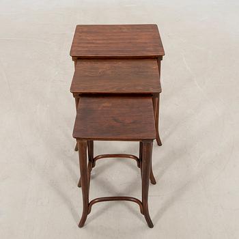 Nesting tables, 3 pieces by Thonet, early 20th century.