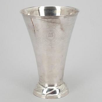PIKARI, hopeaa, Lars Löfgren, Hudiksvall 1803. Paino 291 g.