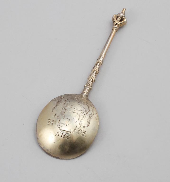 A 17th century silver-gilt spoon, unmarked, possibly Norway.