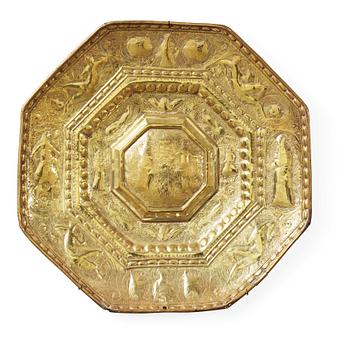 1331. A Baroque presumably Dutch/Flemish brass reflector plate, mid 17th century.