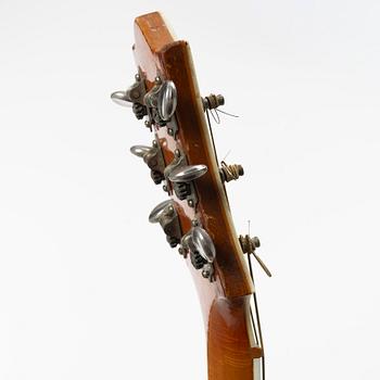 Herman Carlsson Levin, akustisk gitarr, "Modell 22", Sverige, 1945.