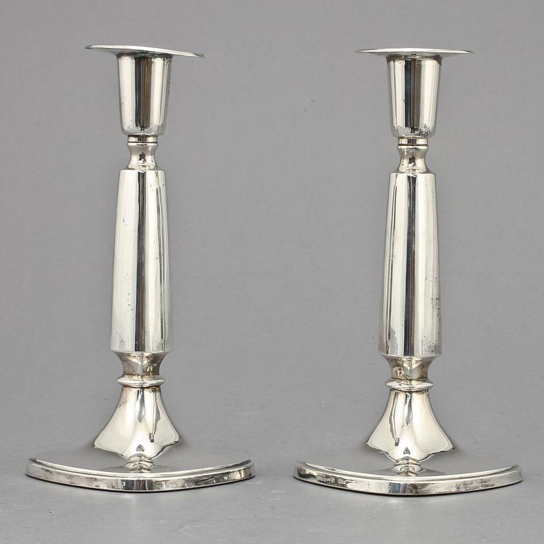 LJUSSTAKAR, silver, T Eldh, Cesons, Göteborg, 1966. Vikt  408 g.