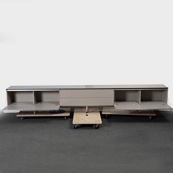 Sideboard, "Pab", Studio Kairos, B&B Italia.