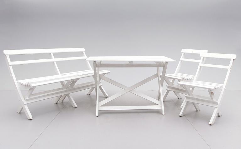 TRÄDGÅRDSMÖBEL, 4 delar, 1900-talets första hälft.