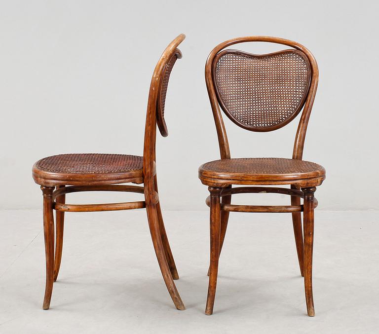 STOLAR, ett par, Thonet, tidigt 1900-tal.
