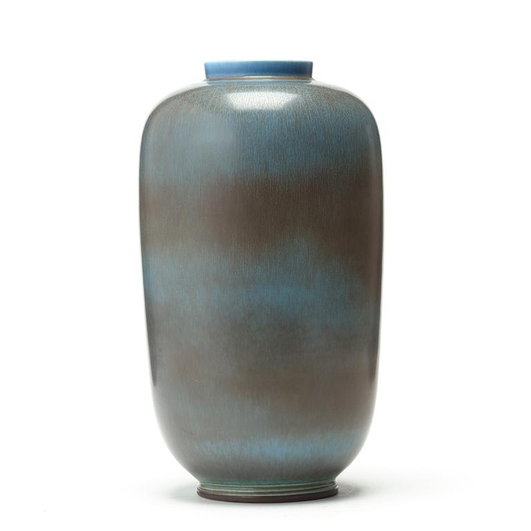 Berndt Friberg, A Berndt Friberg stoneware vase, Gustavsberg studio 1965.