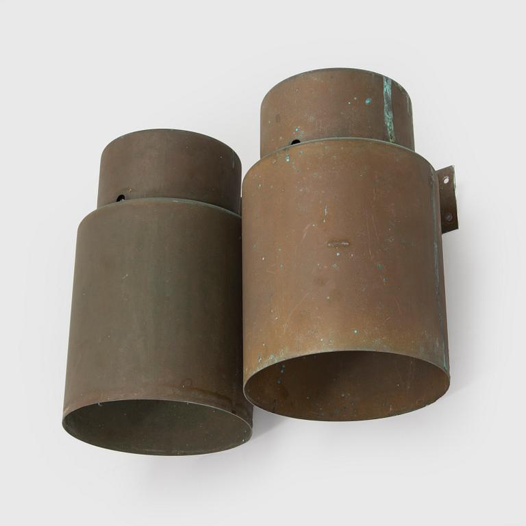 Lisa Johansson-Pape, A pair of mid 20th century outdoor / wall lights for Orno, Finland.