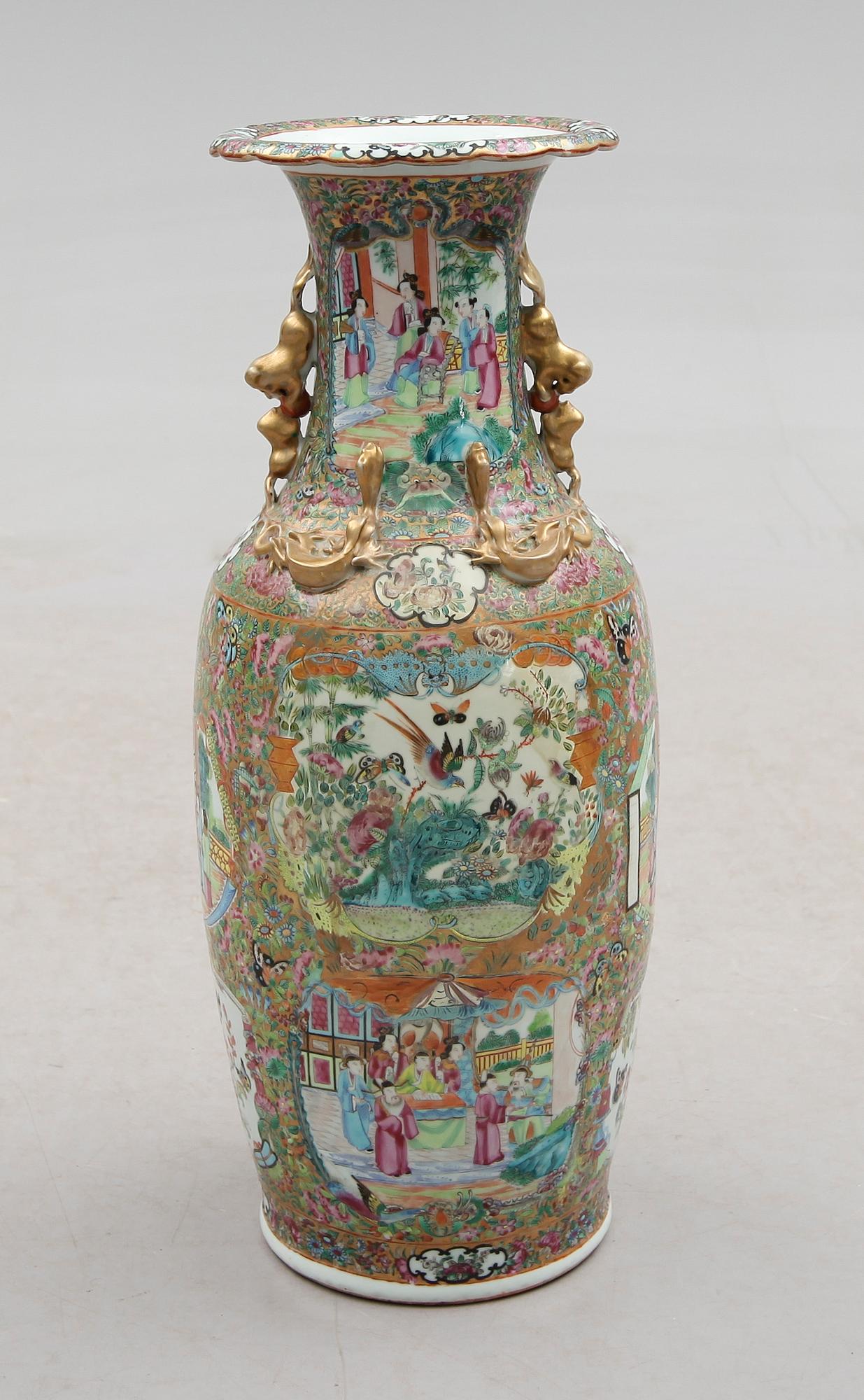 GOLVURNA, porslin, Kina, Kanton, 1800-talets mitt.