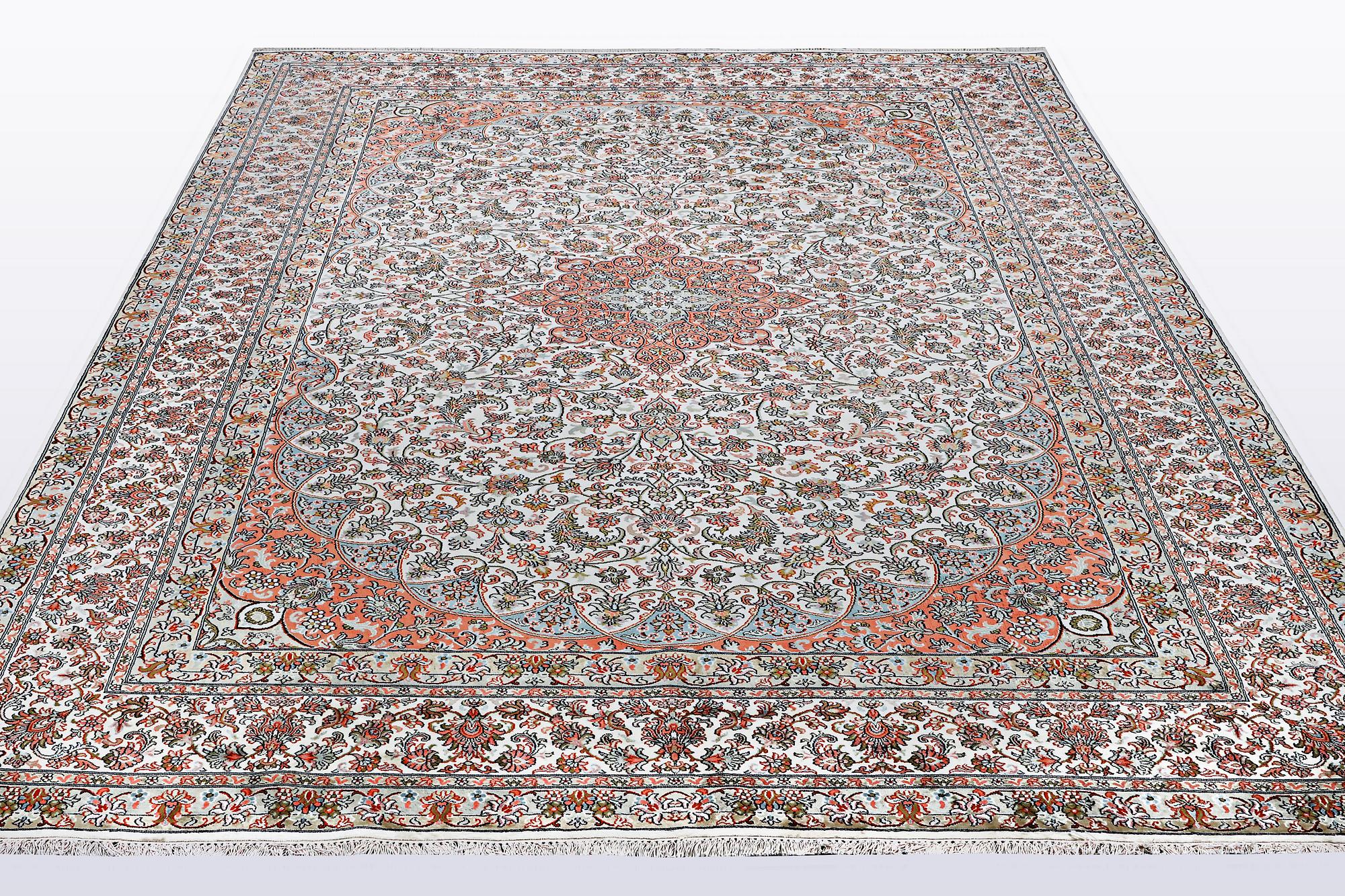 A carpet, Kashmir silke 307 x 220 cm.