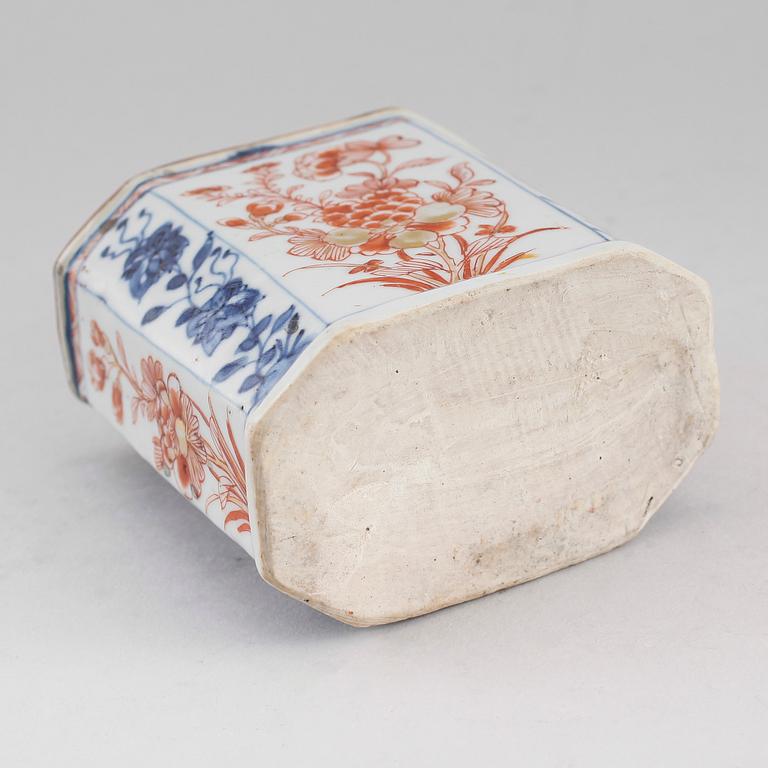 TEDOSA, porslin, Kina, 1700-tal.