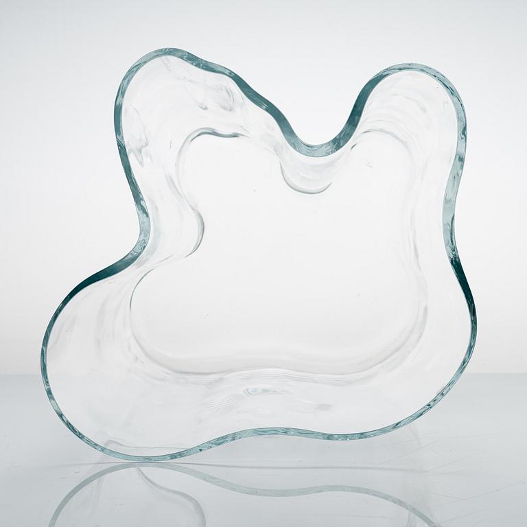 Alvar Aalto, vas 3031, signerad Alvar Aalto 12/1996.