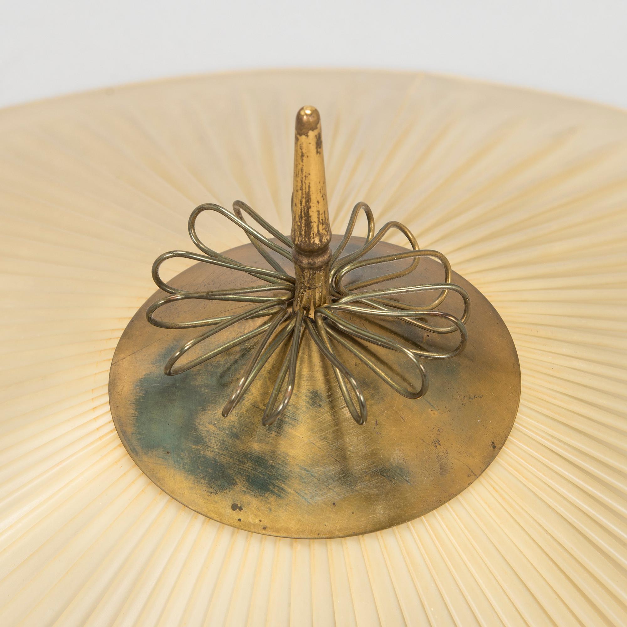 Paavo Tynell, a mid-20th century ceiling lamp / ceiling fixture, model 1076 Taito / Idman.