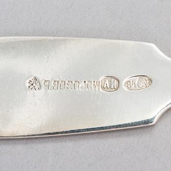 Dessertskedar, 6 st, silver, bl.a. Morosov, Ryssland kring sekelskiftet 1900.