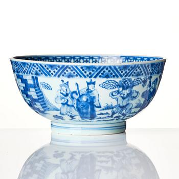 A blue and white bowl, Qing dynasty, 18th century.