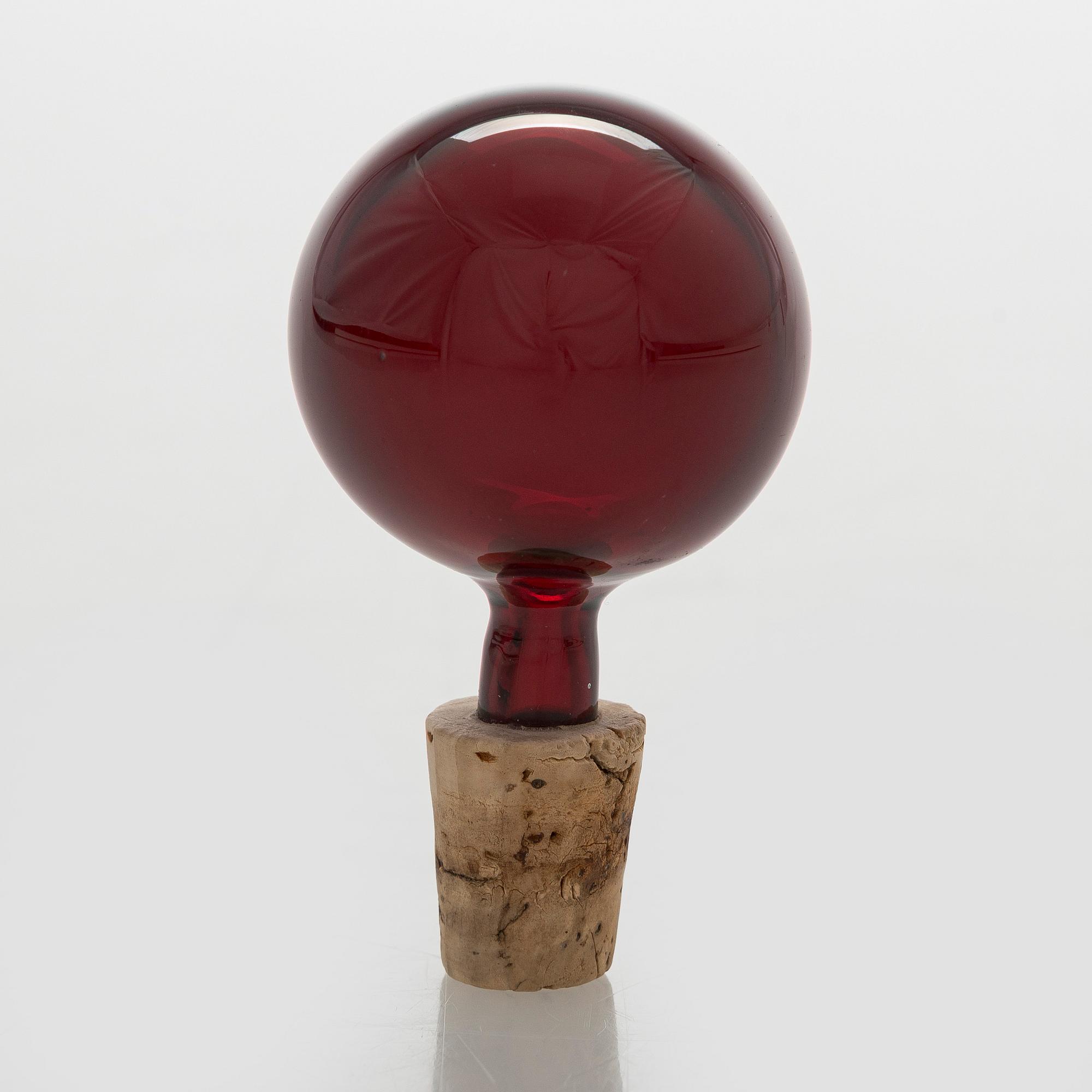 Kaj Franck, a decanter 'The Bells of Kremlin', signed K. Franck, Nuutajärvi, Notsjö -60.