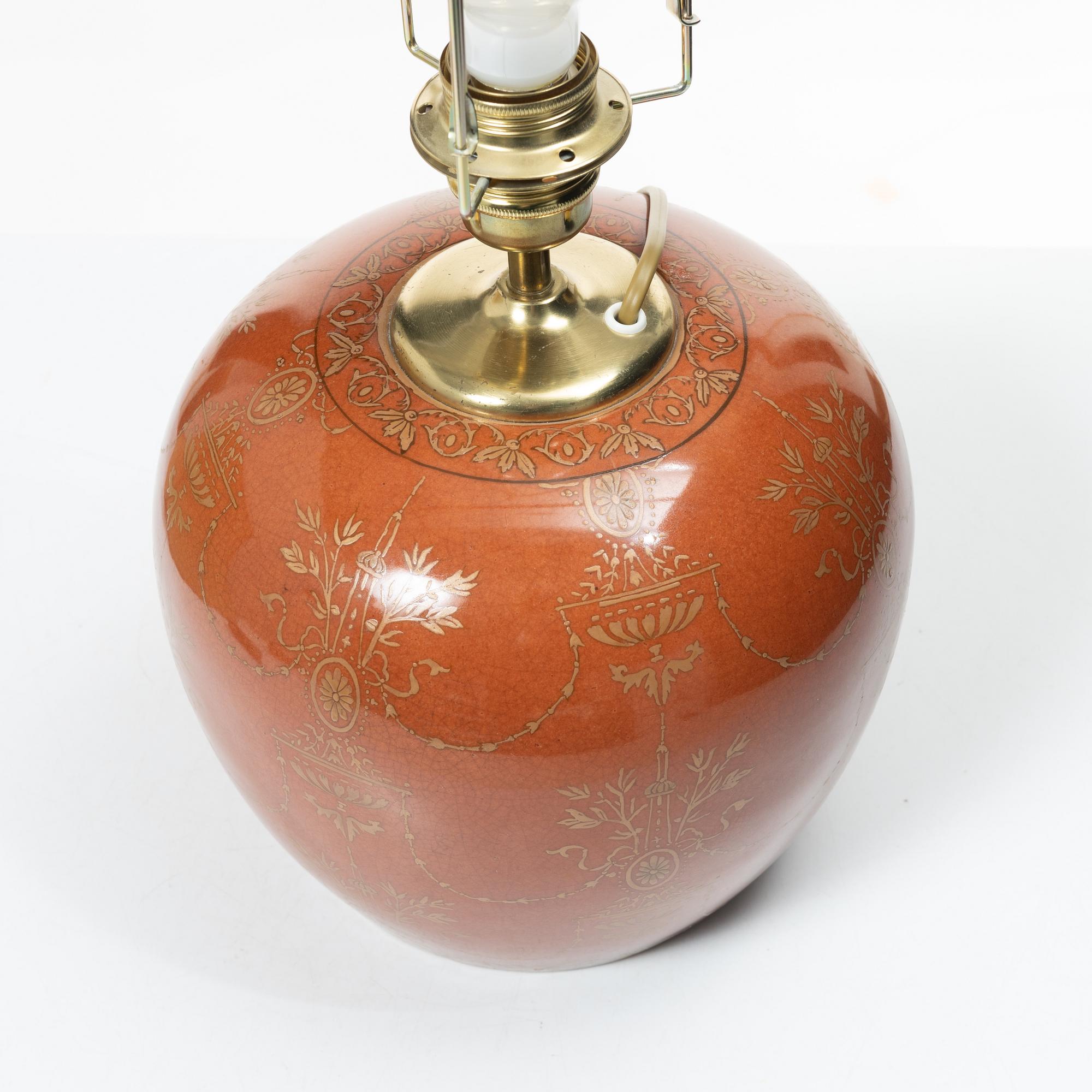 A porcelain table lamp, G&C, 20th/21st century.
