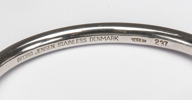 ARMBANDSUR, Vivianna Torun Bülow Hübe.