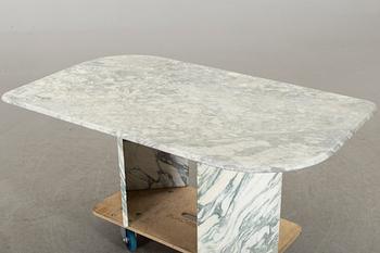 A MARBLE SOFA TABLE.