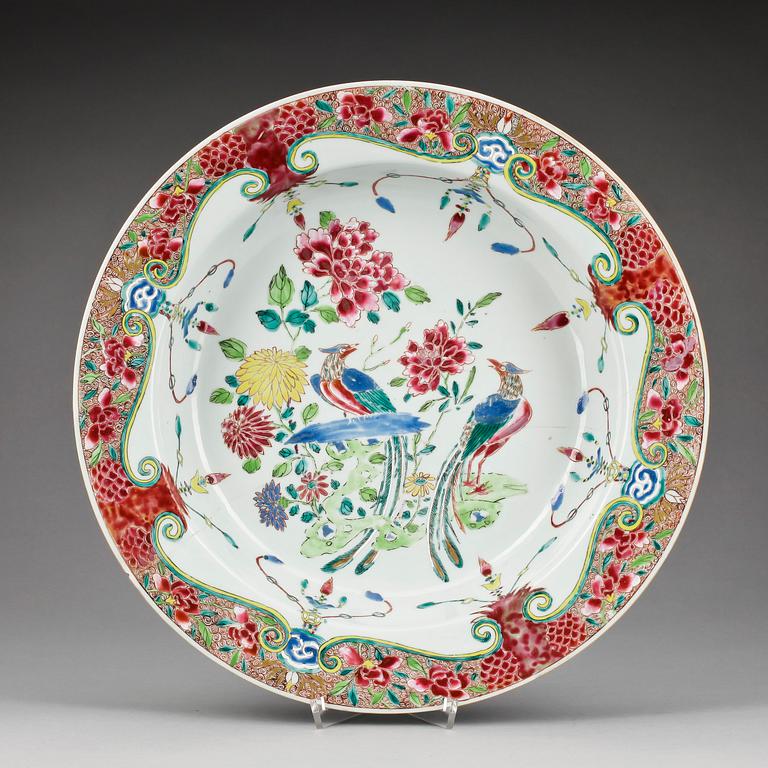 SKÅLFAT, porslin, Qianlong, Kina 1700-tal.