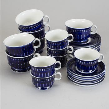 KAFFE och TESERVISDELAR, 12 st,  porslin, "Valencia" Ulla Procopé, Arabia, Finland, 1970-tal.