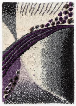 Ann Jonansson, A Finnish 'Viuhka' (Fan) long pile Ryijy rug, for Ryijypalvelu, c. 160 x 110 cm.