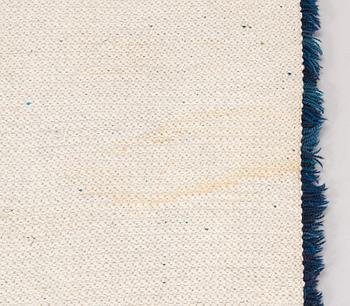 Irma Kukkasjärvi, ryijy, malli Neovius. Noin 175 x 105 cm.