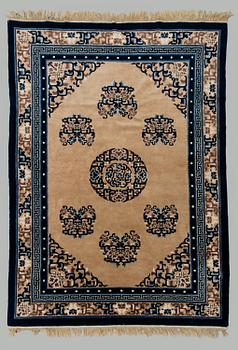 A Chinese carpet, ca 244 x 168 cm.