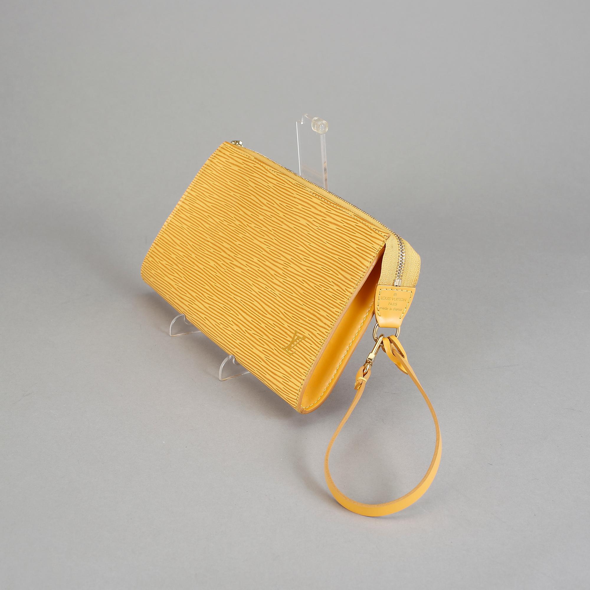 VÄSKA, "Pochette", Louis Vuitton.