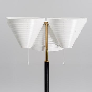 ALVAR AALTO, FLOOR LAMP A809, Artek, Valaisinpaja.