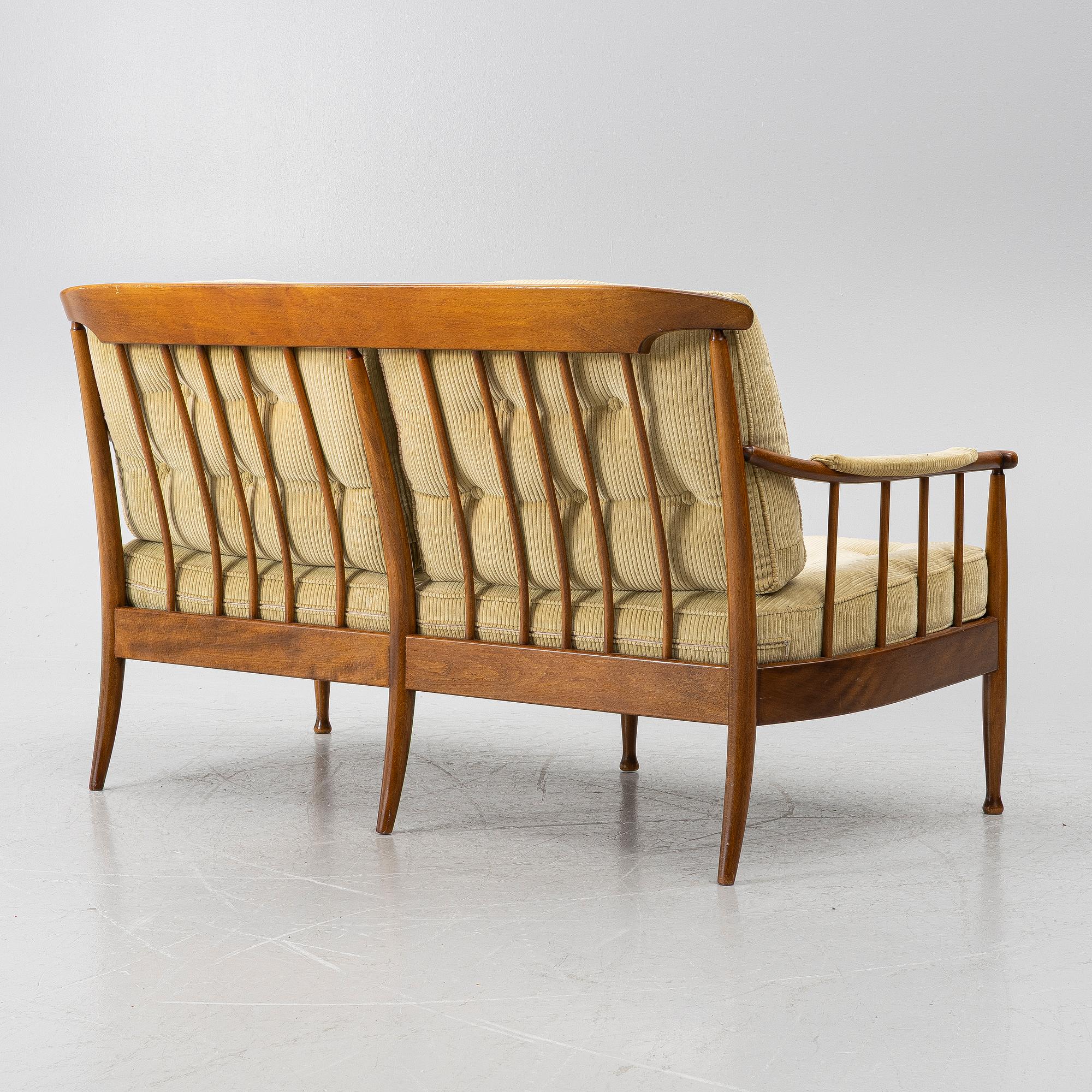 Kerstin Hörlin-Holmquist, Soffa, "Skrindan", OPE-Möbler, 1900-talets andra hälft.