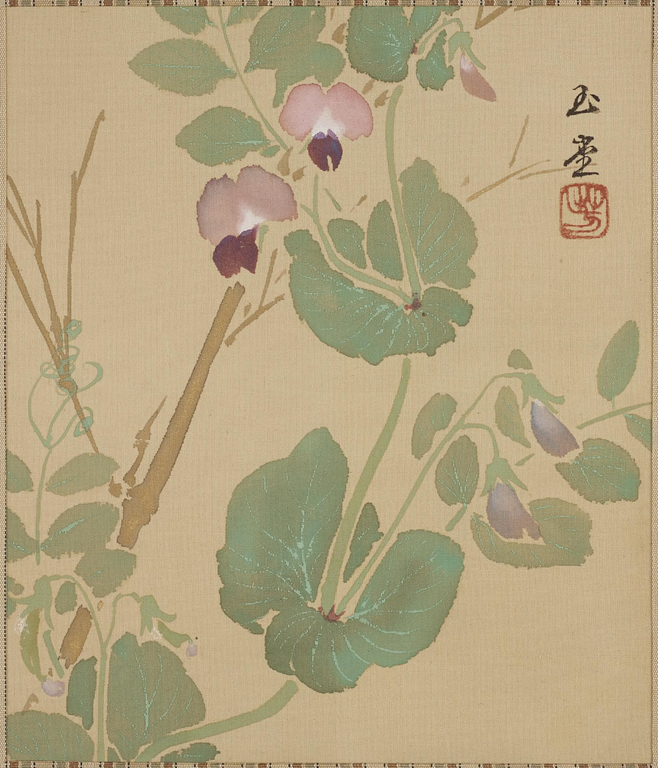 A Japanese kakiemono, anonymous artist, 20th Century. Signed  Gyokdo 玉堂. Sweet peas.