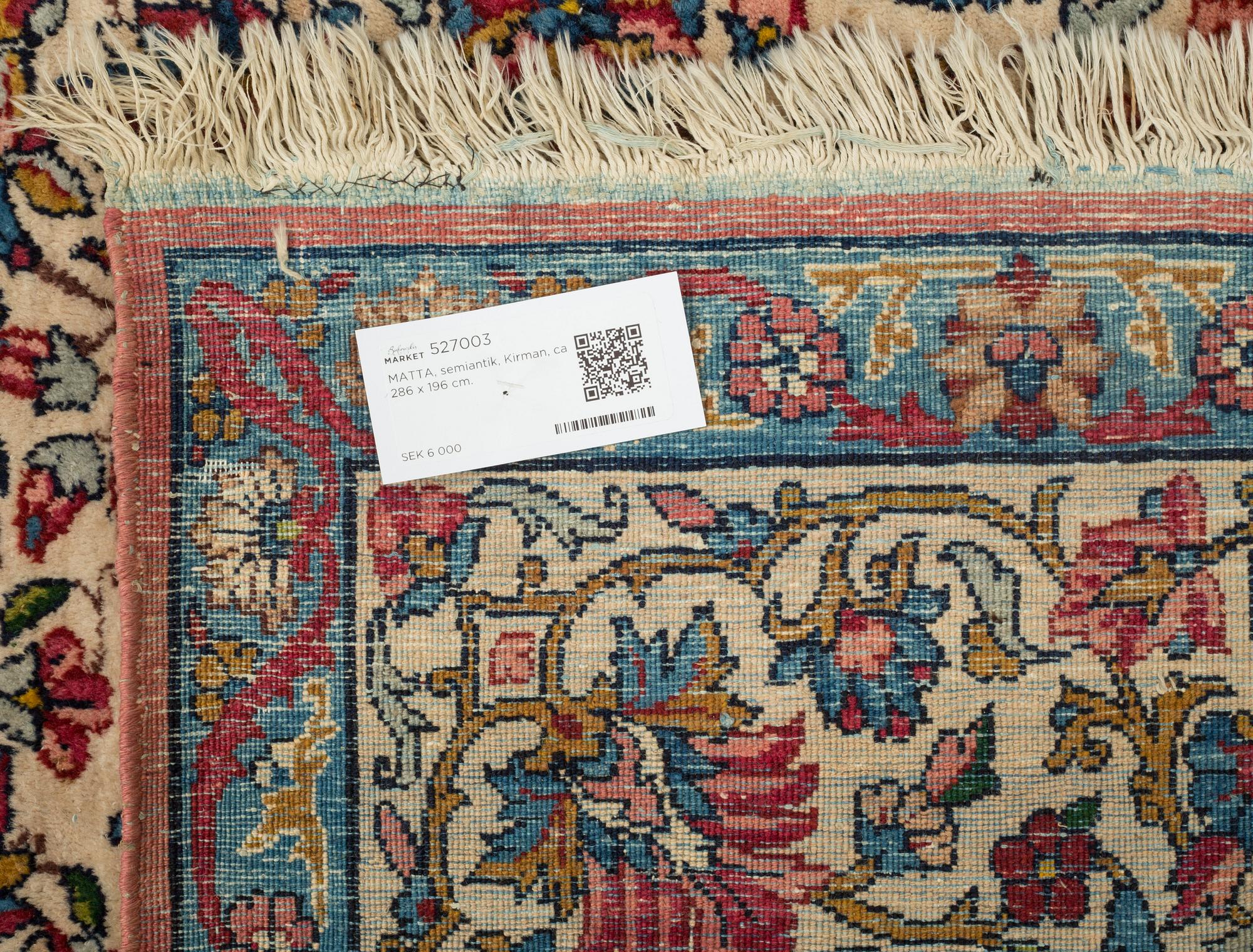 MATTA, semiantik, Kirman, ca 286 x 196 cm.