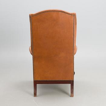 A 1920s armchair.