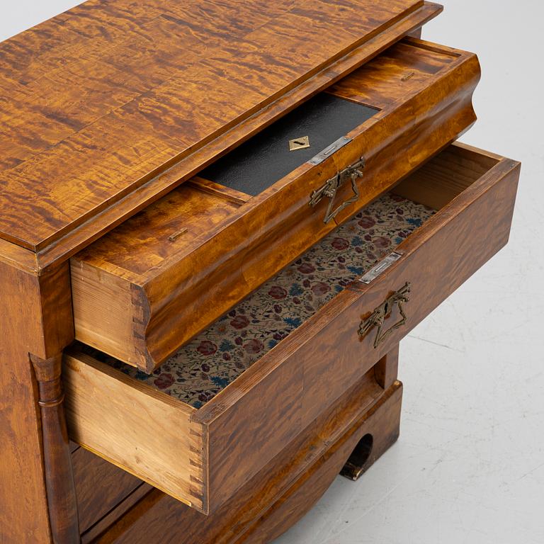 Chest of drawers, circa 1900.